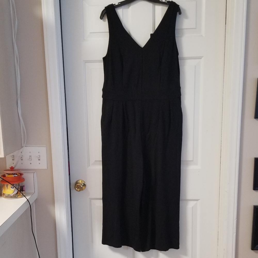 Women's Plus Size Jumpsuit - Picture 7 of 7